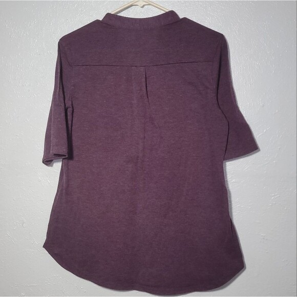 PerSeption Concept Medium Purple 3-Button Top - Picture 3 of 3